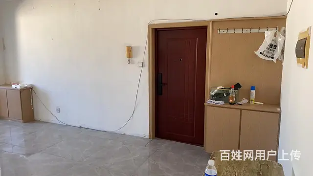 出租中华园步梯6楼，70平两室一厅，冰箱洗衣机热水器空调，家 - 图片 4