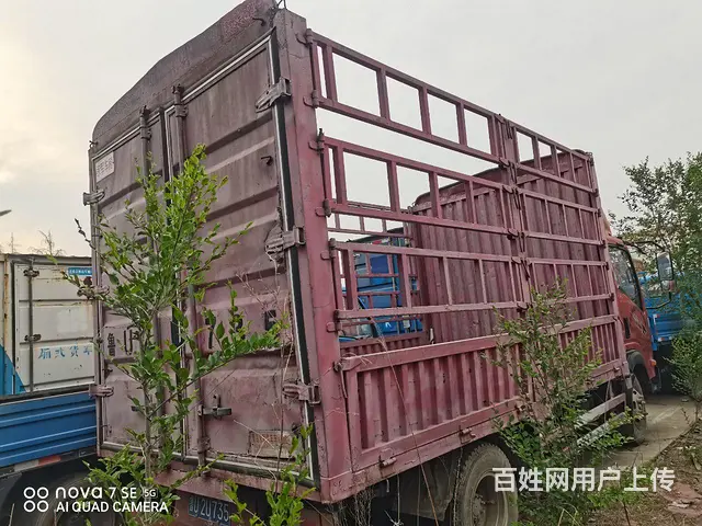 转让2017年重汽王牌高栏货车，原版车况 - 图片 2