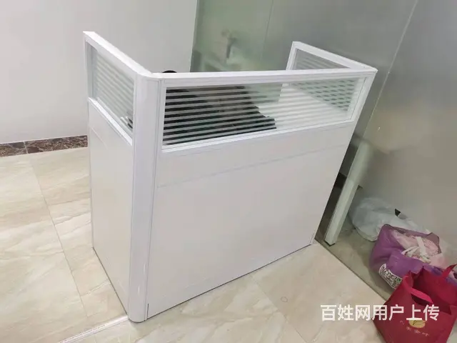 低价出售二手电脑桌椅，员工桌椅老板台会议桌沙发 - 图片 3