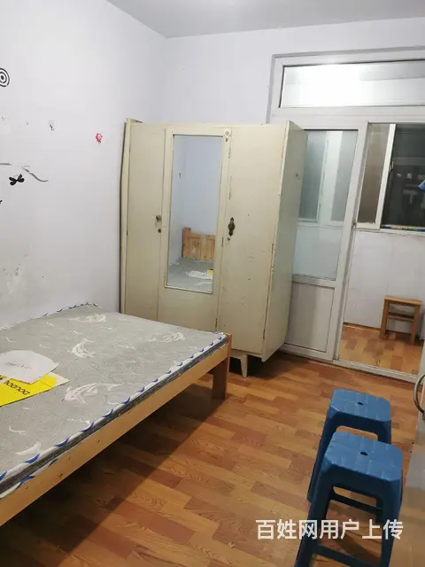 出租黄山小区房屋一套 - 图片 1