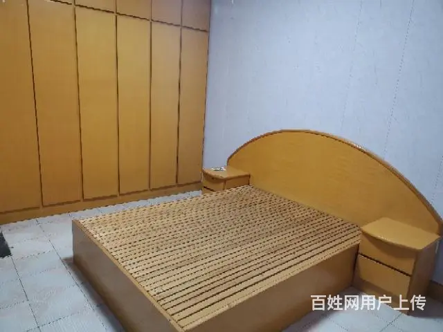 网红步行街附近单间 - 图片 2