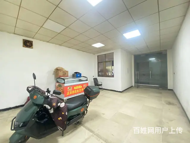 (房东直租)汽车西站西二环商学院旁160平仓库/门面优价出租 - 图片 4