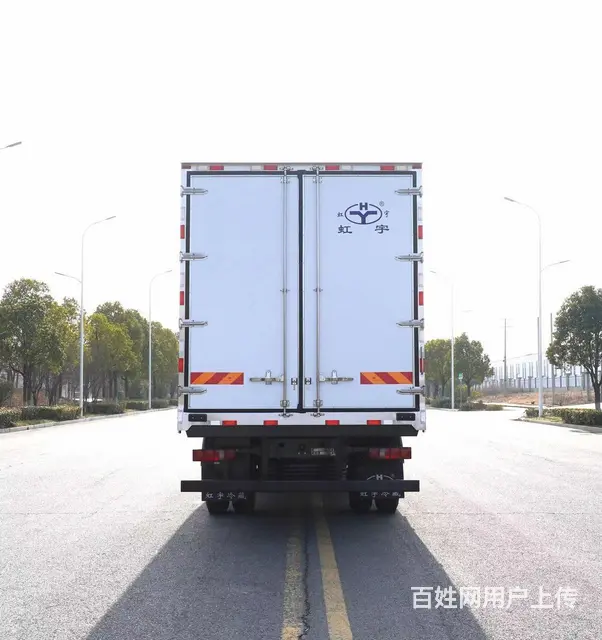 重汽豪沃6米8海鲜冻品冷藏车可以拉多少吨葡萄 - 图片 5