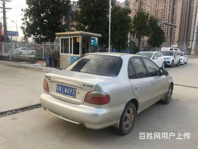 起亚千里马 2003款 1.6L 自动 GLS-Ⅱ - 图片 3