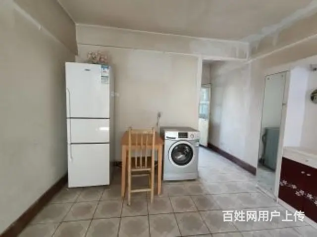 太百附近 四小 户型方正 南北朝向 有钥匙 可以随时看 - 图片 3