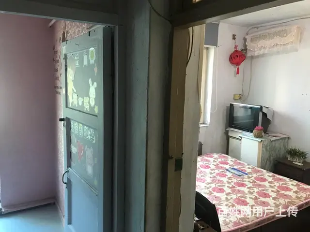 便宜卖房，市中心，2楼 - 图片 7