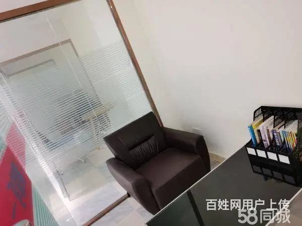 急转！信阳市浉河区天润广场320平一飞教育 - 图片 5