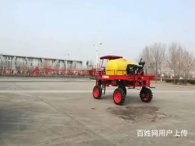 周口50马力3吨药箱四轮喷药机 轮距可调农田打药车 - 图片 1
