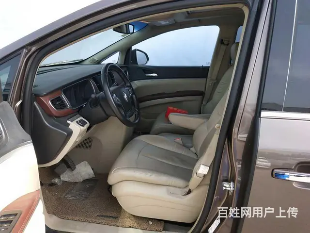 别克 别克GL8 2017款 GL8 商旅车 2.5 手自一 - 图片 4