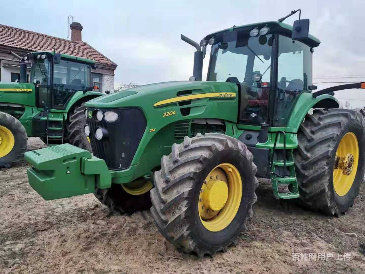 约翰迪尔7m-2204拖拉机,17年车原版有户口