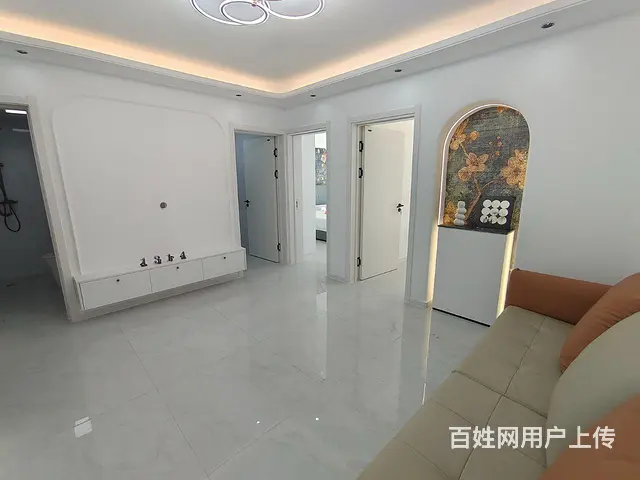 万达 火车站附近 两室一厅 地热 拎包入住 - 图片 3