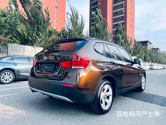 宝马X1 2010款 X1 sDrive18i 2.0 手自 - 图片 5