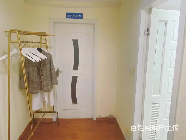 B12484一吸金繁华商圈美容院低价转 - 图片 5