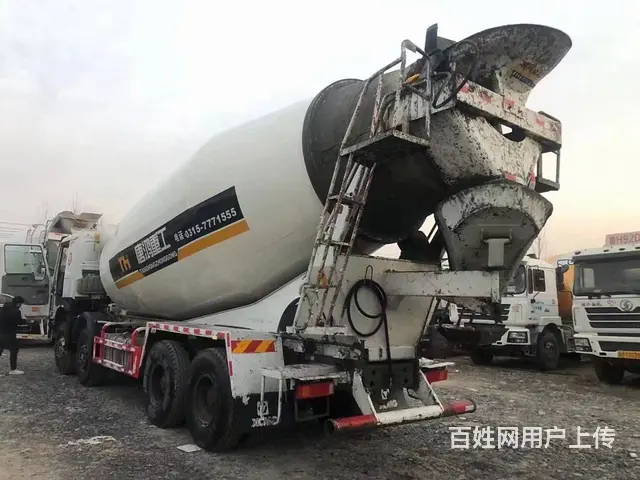 二手豪沃搅拌车 大20方搅拌罐 前四后八 国五 - 图片 4