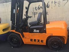 南阳二手合力5吨叉车出售，柴油叉车3吨九折转让送货