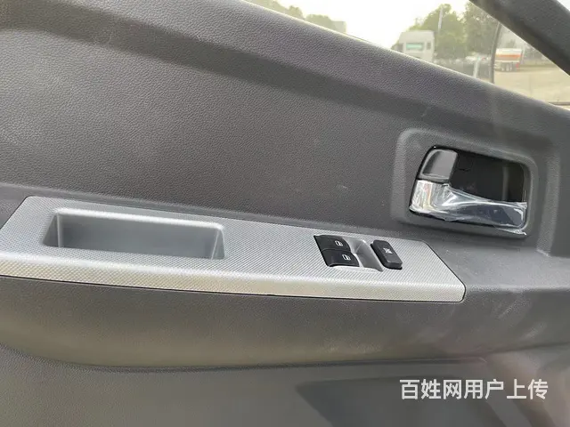 伊春东风小型加油车8吨拉油车厂家包上户 - 图片 2