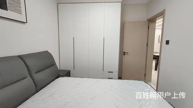 地铁口全新精装三房，星沙核心位置 - 图片 4