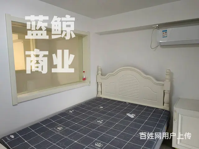 绿地商务城领海 普通住宅1厅 精装修 - 图片 1