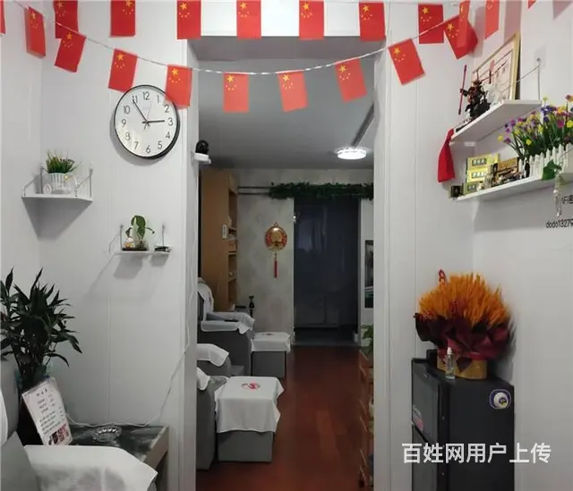 （搜铺）转让秦岭市场西门对面68平米修脚店（有暖气可空转） - 图片 2