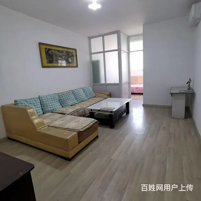 个人出租电梯楼房的图片