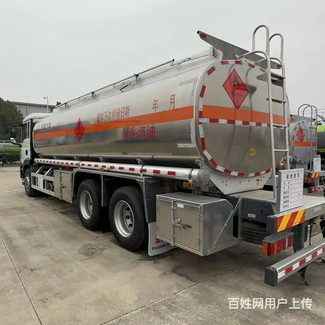 重汽汕德卡15吨油罐车 厂家销售全国联保包上户 - 图片 2