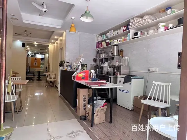 （51旺铺推荐）龙华二横路140平临街咖啡水吧转让 - 图片 3