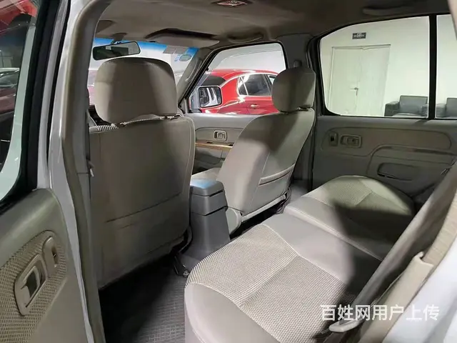 日产 帕拉丁 2009款 2.4 手动 XE 四驱豪华型 - 图片 4