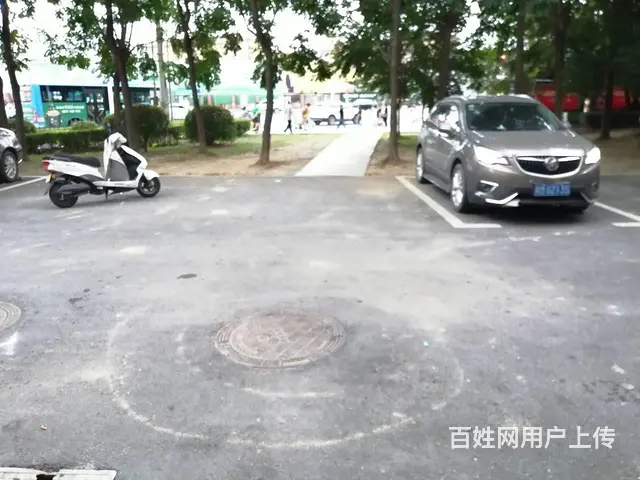 繁华地段二中旁门面出租 - 图片 2