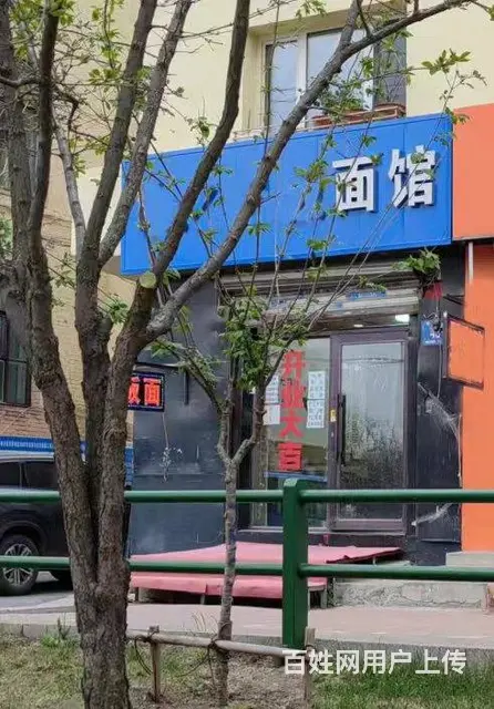 大学商圈临街店铺出租 3万名学生 出兑费0元，房租6.2万 - 图片 1
