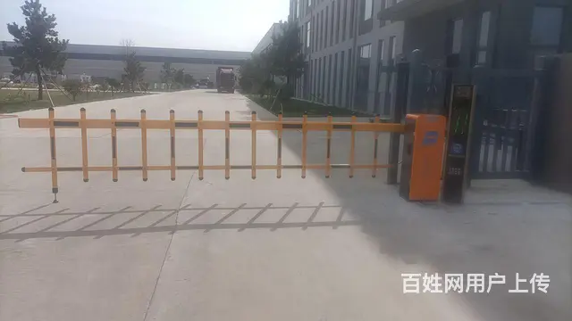 维修各种感应门，电动门，伸缩门，快速门，平移门，道 - 图片 2