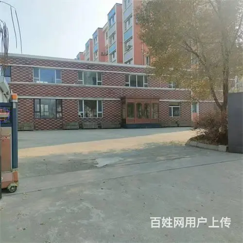 龙潭区龙新雅居旁门市出售 - 图片 1