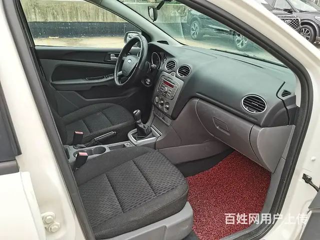 福特 福克斯 2013款 经典福克斯-两厢 1.8 手动 百 - 图片 6