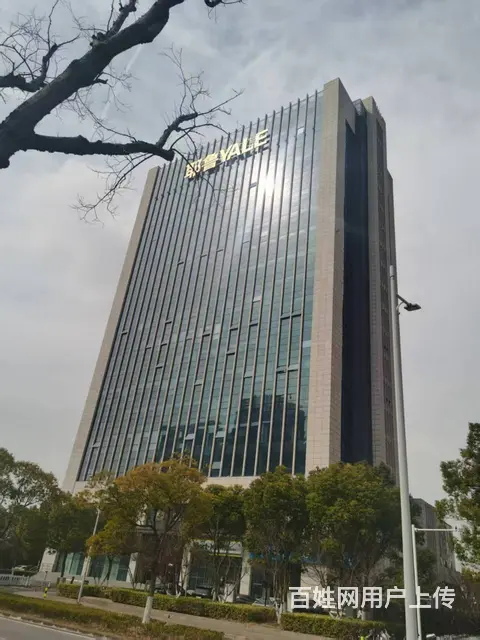 昆山前进东路世贸广场对面写字楼招租中 - 图片 1