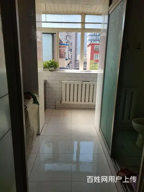 铁西广场云峰街商业圈，设施齐全，交通便利，拎包即住！ - 图片 4