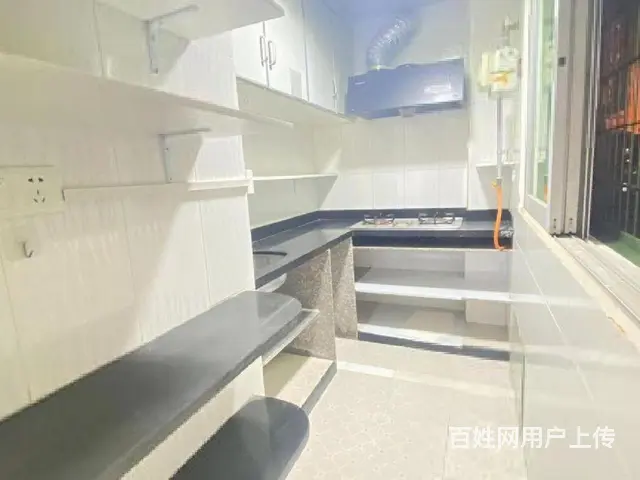 停车费一个月200块 思北 华年屯 两房 采光好华侨海景城旁 - 图片 5