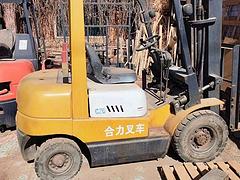 2吨合力叉车，18年，2万2