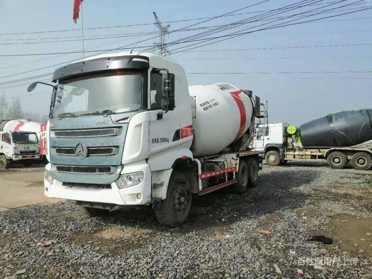 出售17年二手三一搅拌车 大12方 336马力