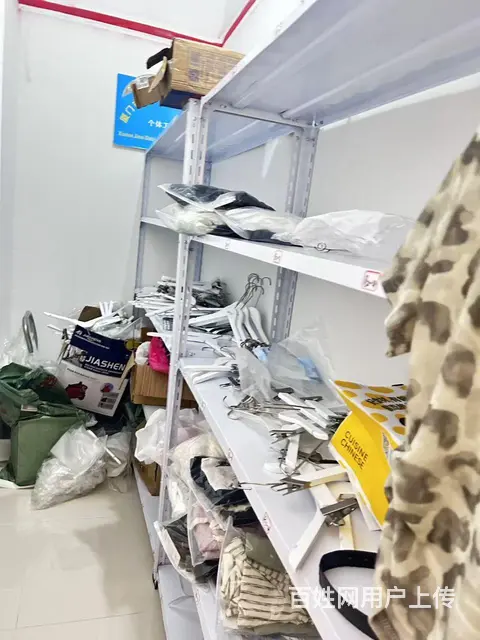 货架 - 图片