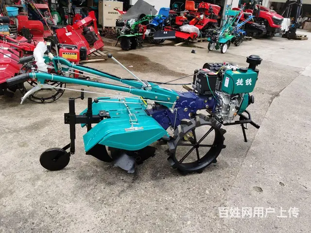 出售连体风冷微耕机 - 图片 1