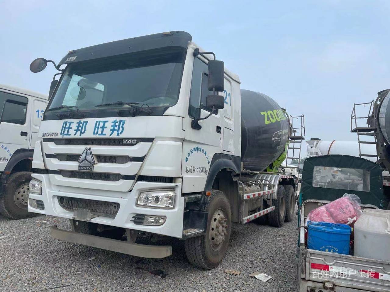 18年二手豪沃搅拌车 大12方搅拌车 中联上装