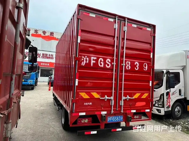 低价卖19年8月福田奥铃4.2米厢式车 - 图片 4