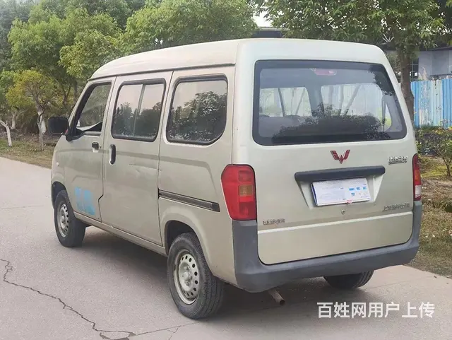 15年五菱之光7座的 - 图片 5