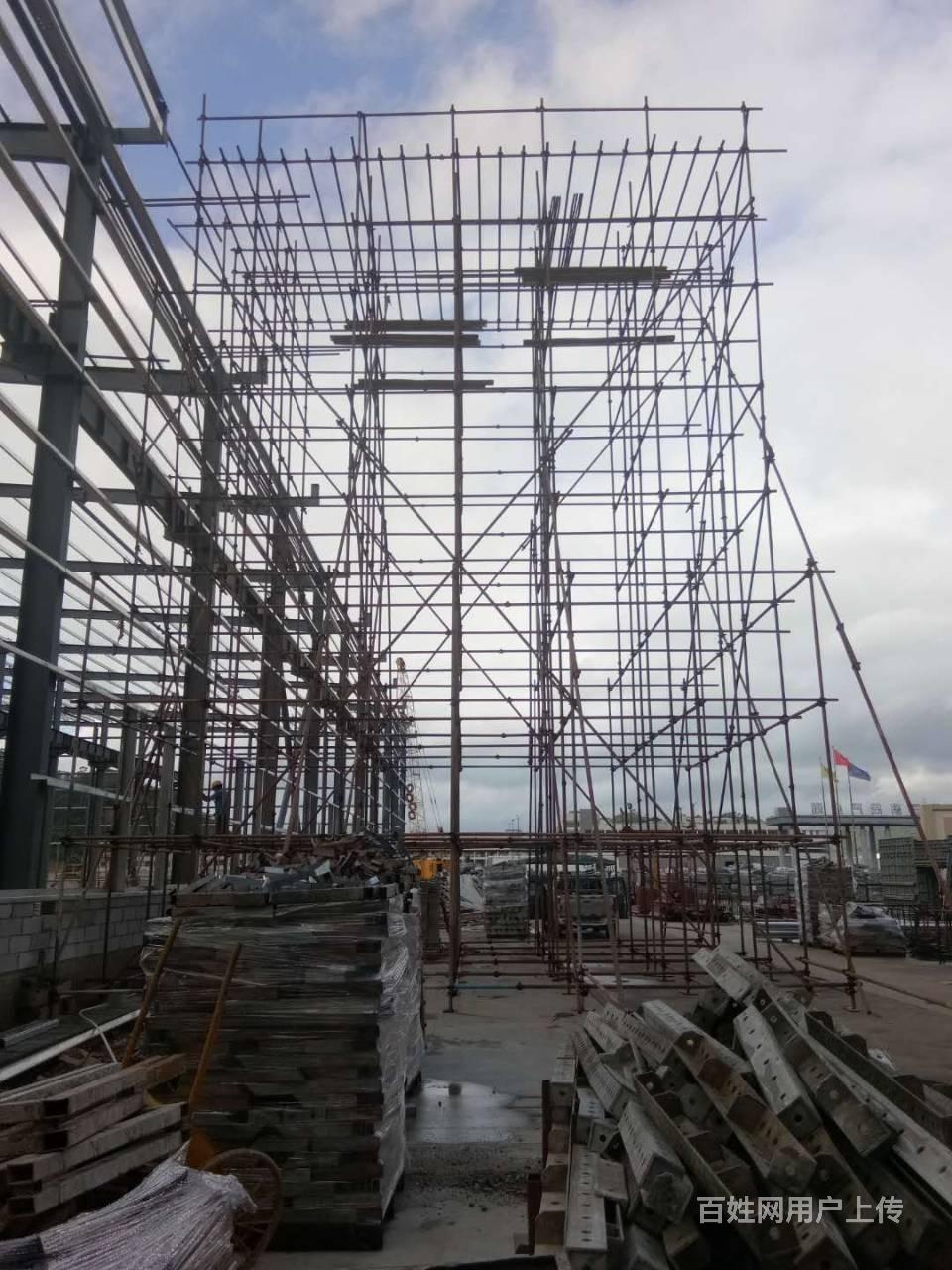 东莞常平搭钢管架 搭棚搭排山 承接竹架铁管排栅架