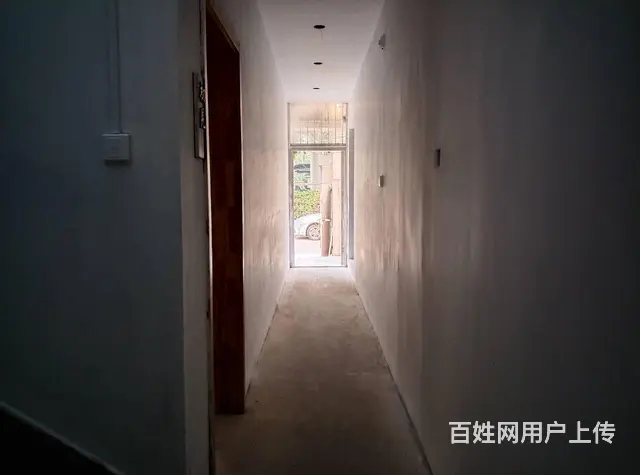（51旺铺推荐）海甸岛海达路大龙花园八栋32号200平空铺出 - 图片 5