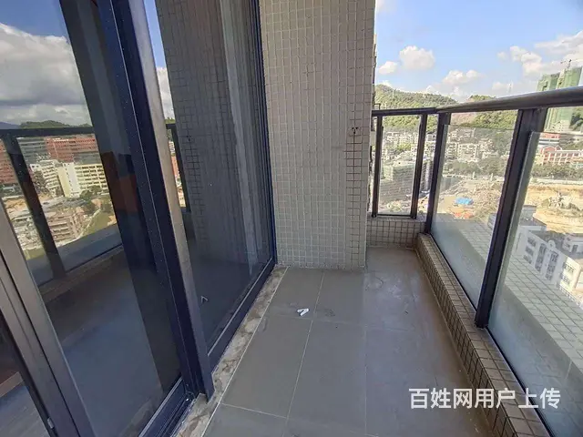 吉大 新光御景山 精装3房 干净整洁 拎包入住 - 图片 9