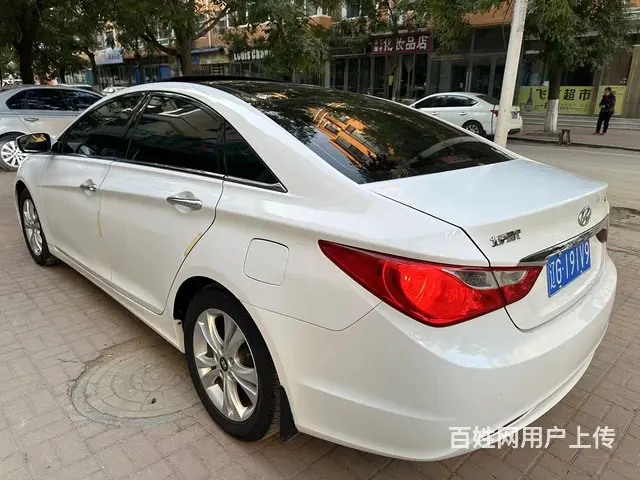 现代 索纳塔 2011款 第八代索纳塔 2.0 手自一体 G - 图片 1
