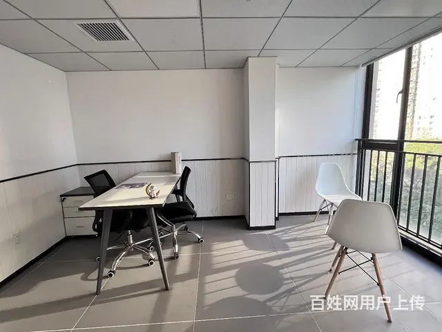年底特价！芙蓉商圈！交通便利！地铁口位置！适合百平米以下创业 - 图片 1