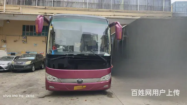 粤牌国四47座气囊中门宇通6119旅游车 - 图片 2