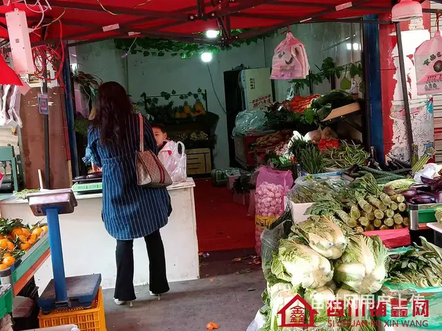 （四川铺鑫网）巴州区川剧团自堂坝80平水果蔬菜店转让 - 图片 7