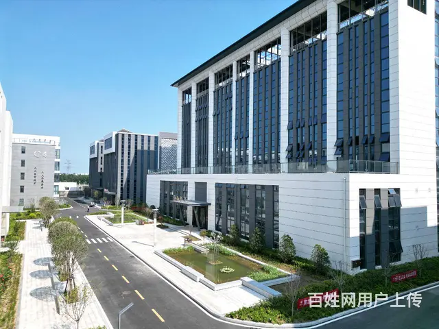 学习电脑平面设计培训就太来新乡市拓晋，线下教学 - 图片 1